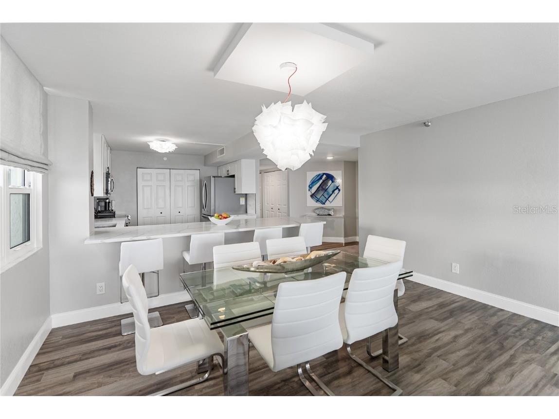 97 Sunset Drive #201 Sarasota FL 34236 A4673642 image10