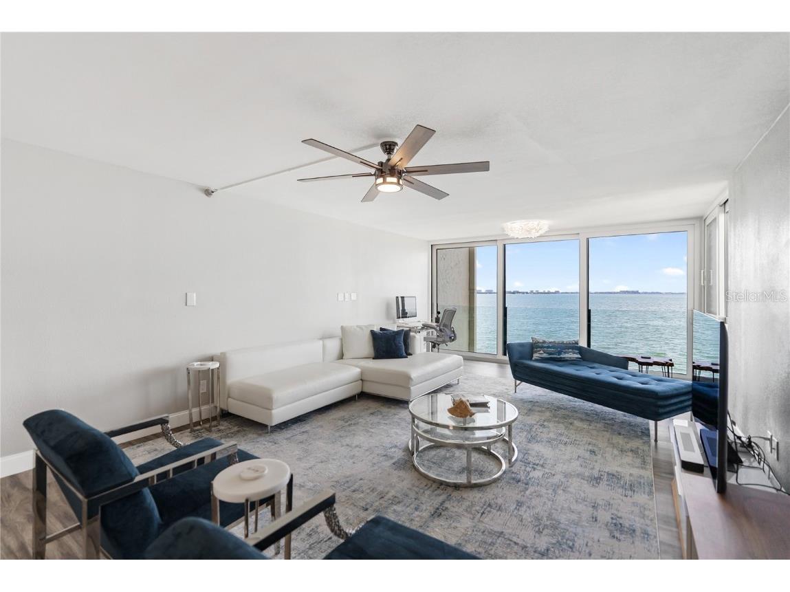 97 Sunset Drive #201 Sarasota FL 34236 A4673642 image14