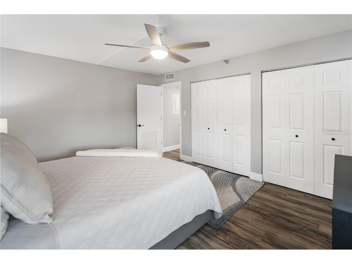 97 Sunset Drive #201 Sarasota FL 34236 A4673642 image22