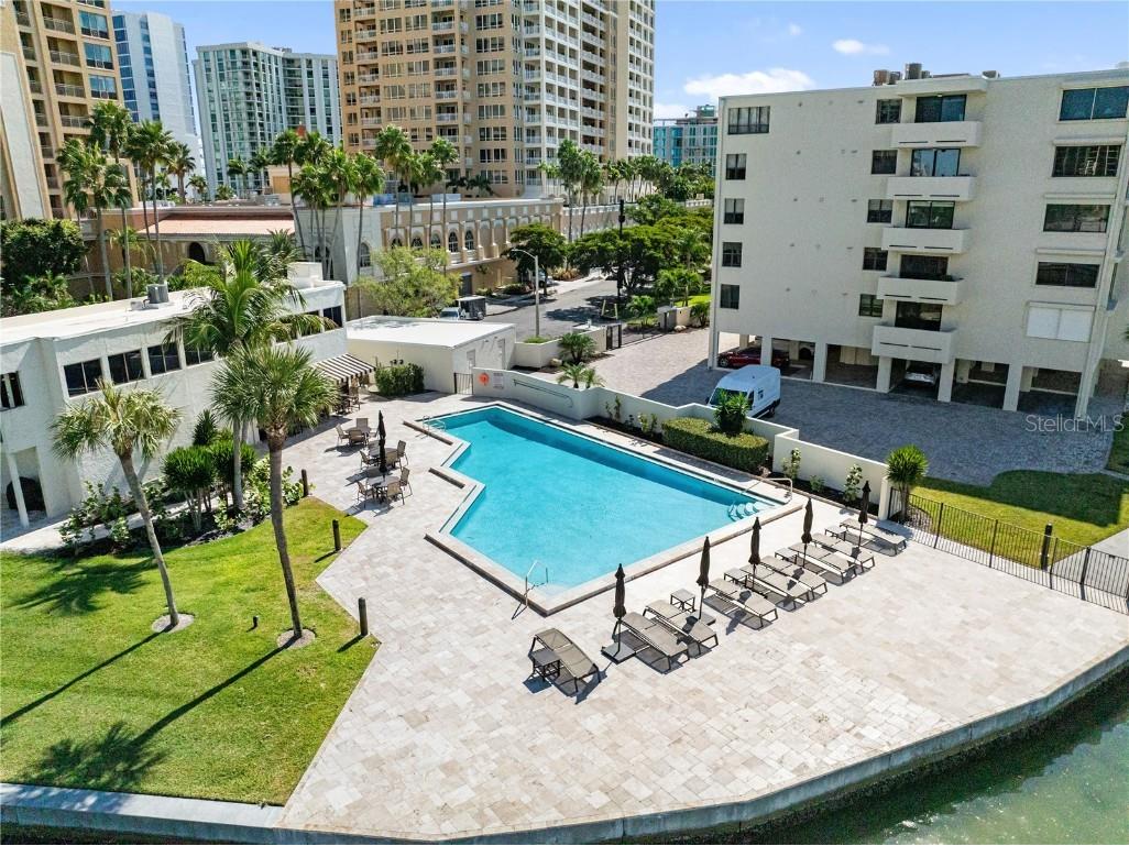 97 Sunset Drive #201 Sarasota FL 34236 A4673642 image33
