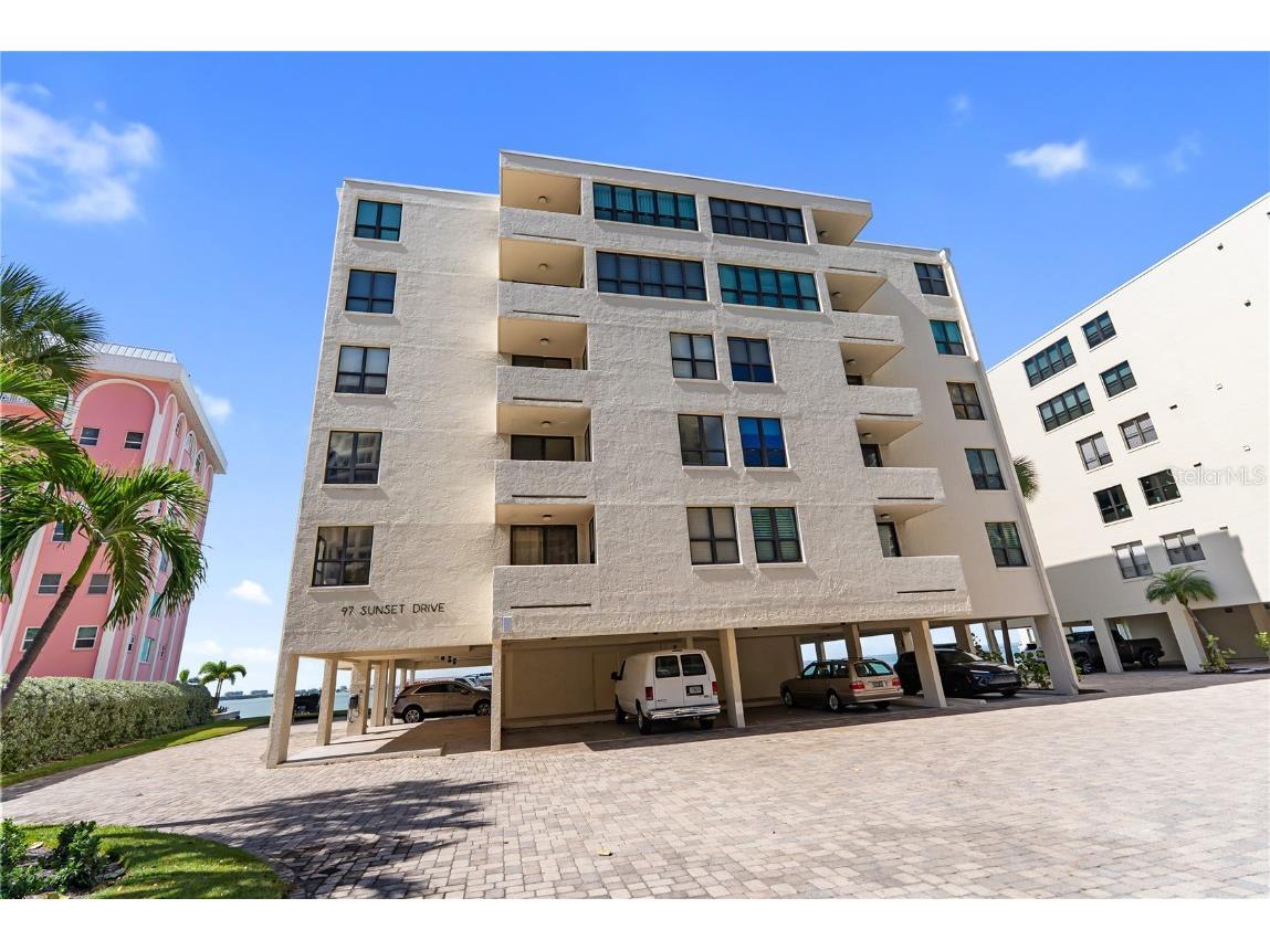 97 Sunset Drive #201 Sarasota FL 34236 A4673642 image44