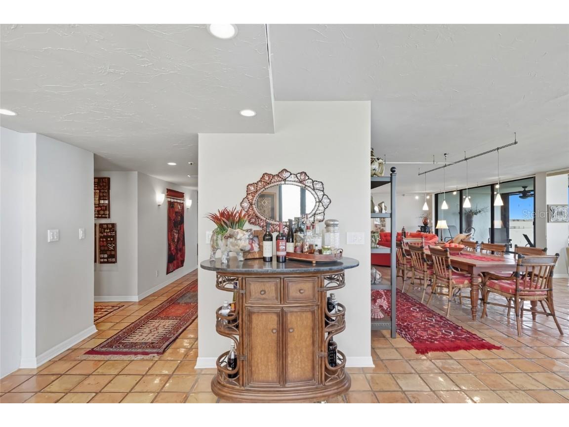 97 Sunset Drive #501 Sarasota FL 34236 A4665757 image15