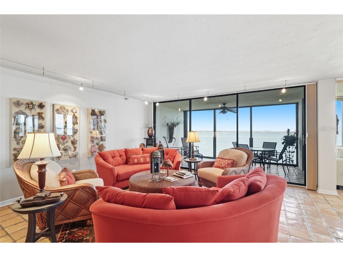 97 Sunset Drive #501 Sarasota FL 34236 A4665757 image7