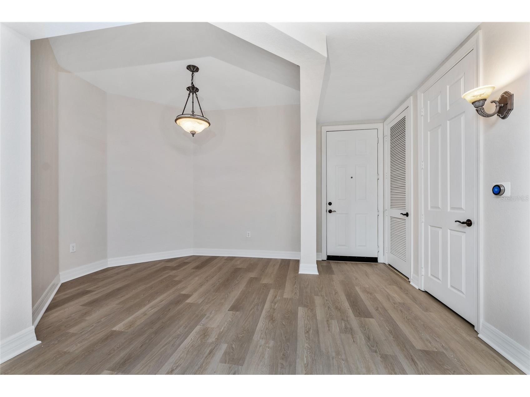 97 Vivante #9748 Punta Gorda FL 33950 C7526553 image2