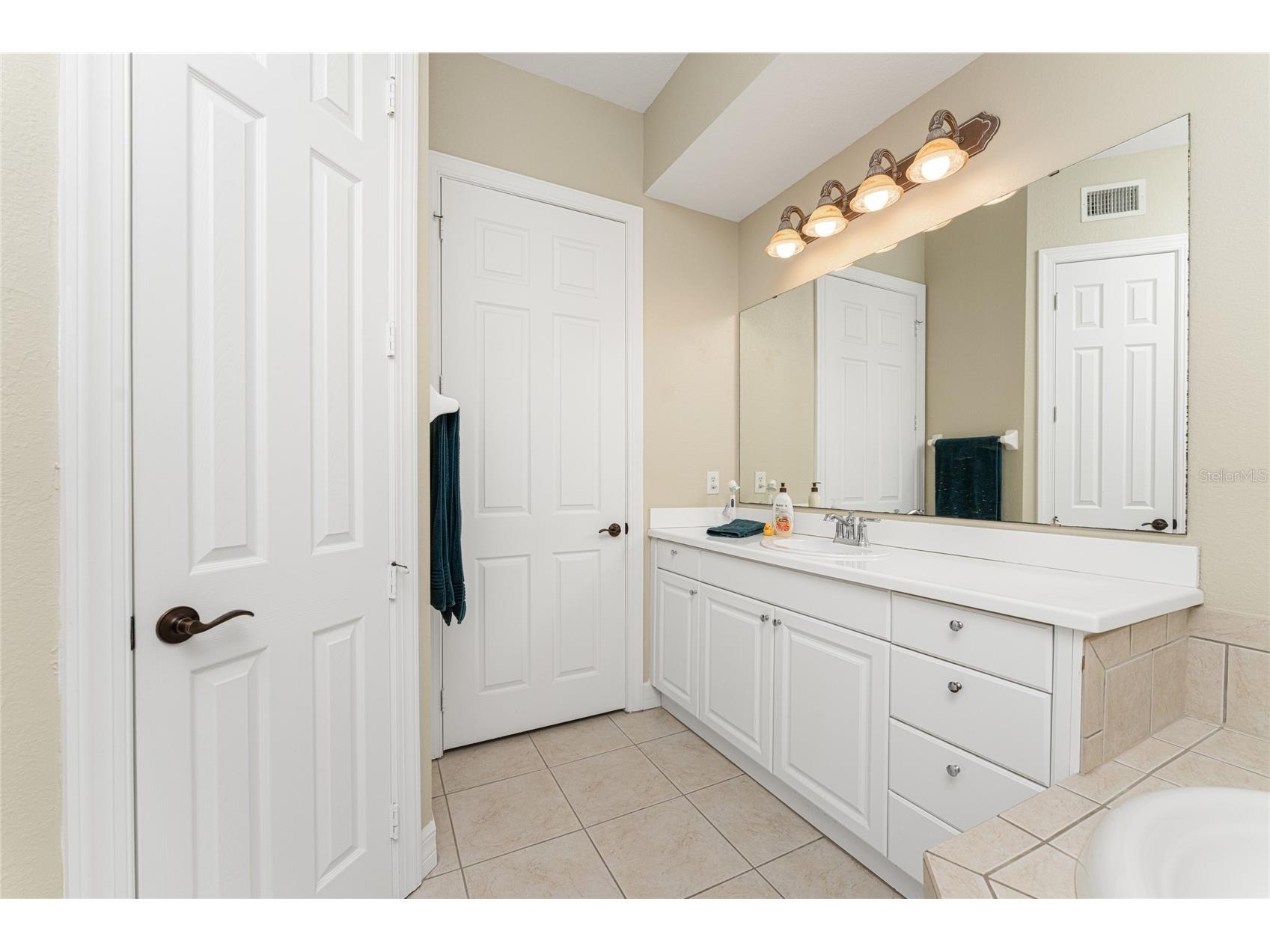 97 Vivante Boulevard #404 Punta Gorda FL 33950 C7512481 image20