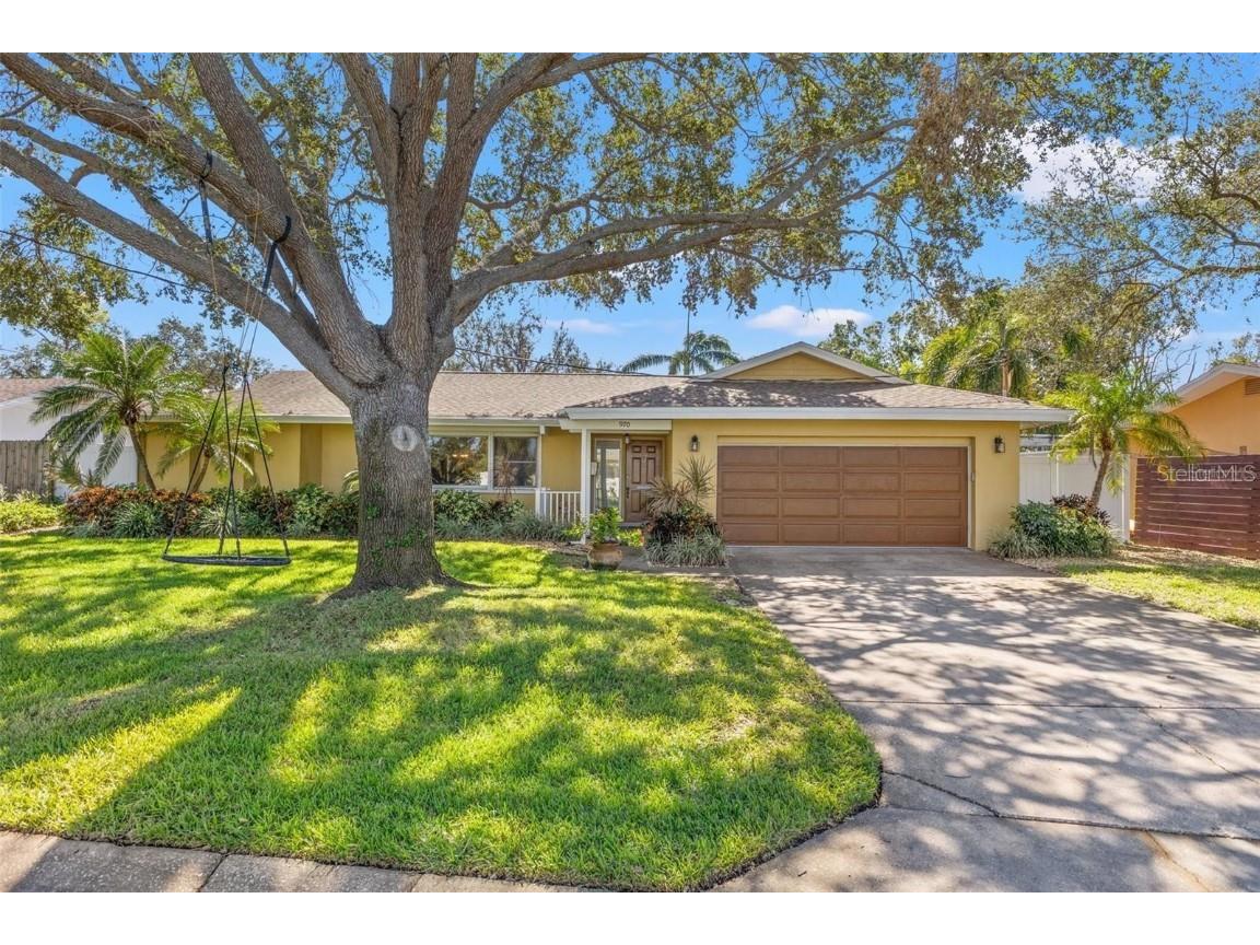 970 45th Avenue NE Saint Petersburg FL 33703 TB8343949 image1