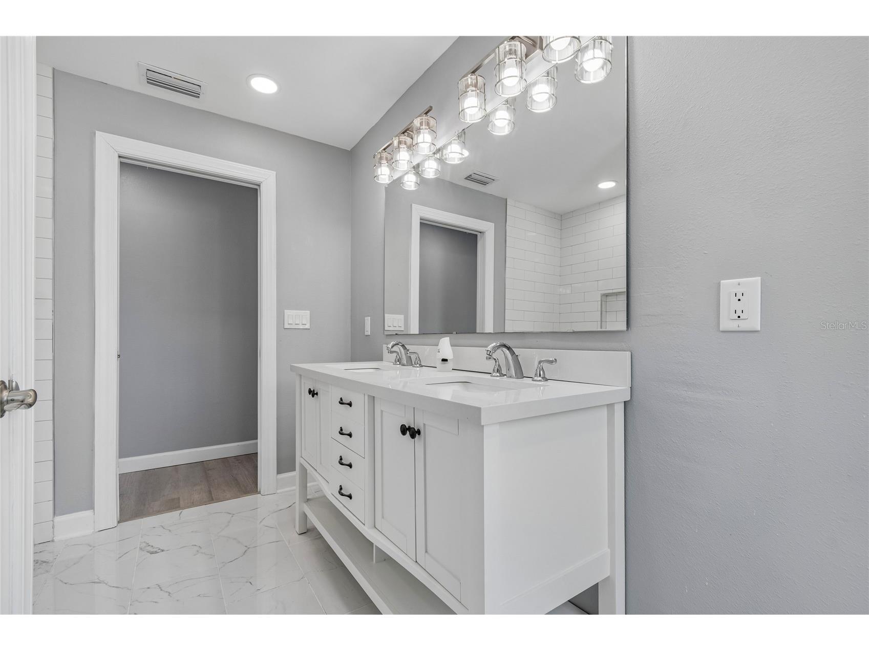970 Boca Ciega Isle Drive Saint Pete Beach FL 33706 TB8522190 image43