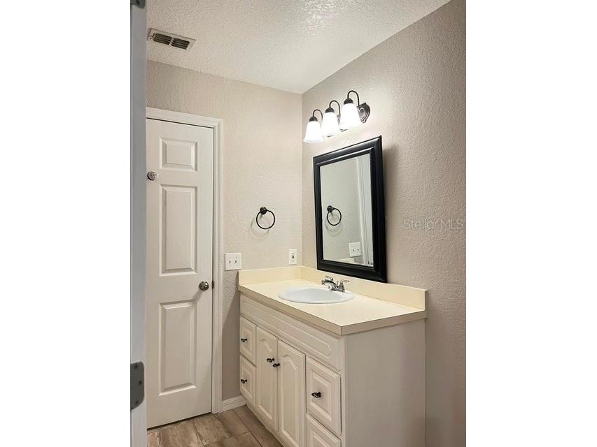 970 N Spring Garden Avenue #122 Deland FL 32720 V4949681 image12