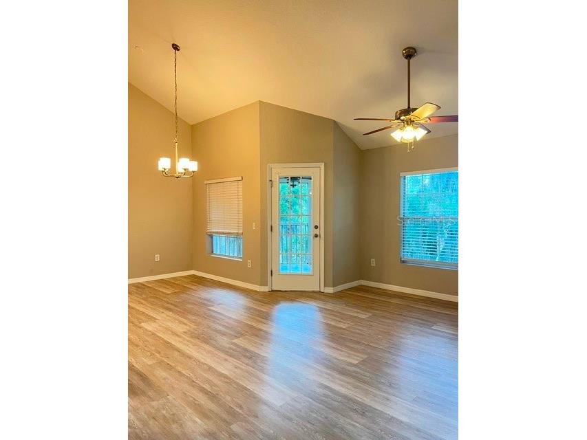 970 N Spring Garden Avenue #122 Deland FL 32720 V4949681 image2