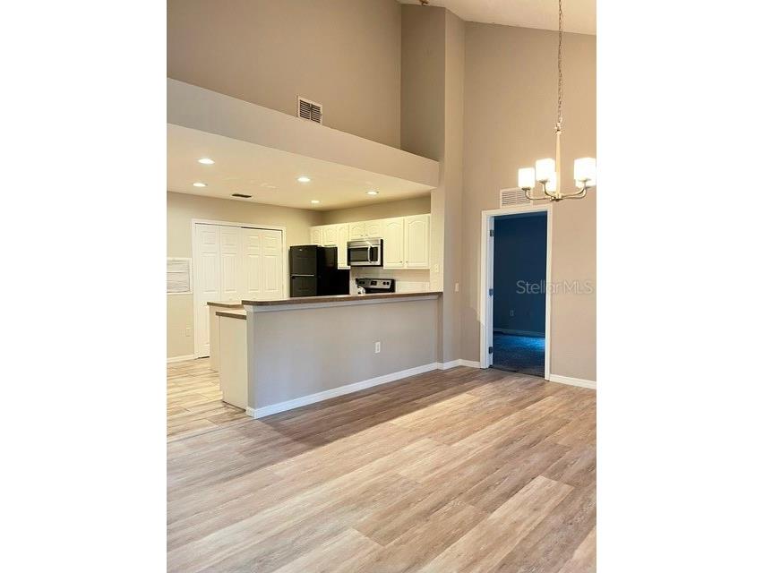 970 N Spring Garden Avenue #122 Deland FL 32720 V4949681 image5