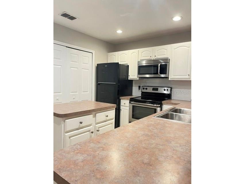 970 N Spring Garden Avenue #122 Deland FL 32720 V4949681 image6