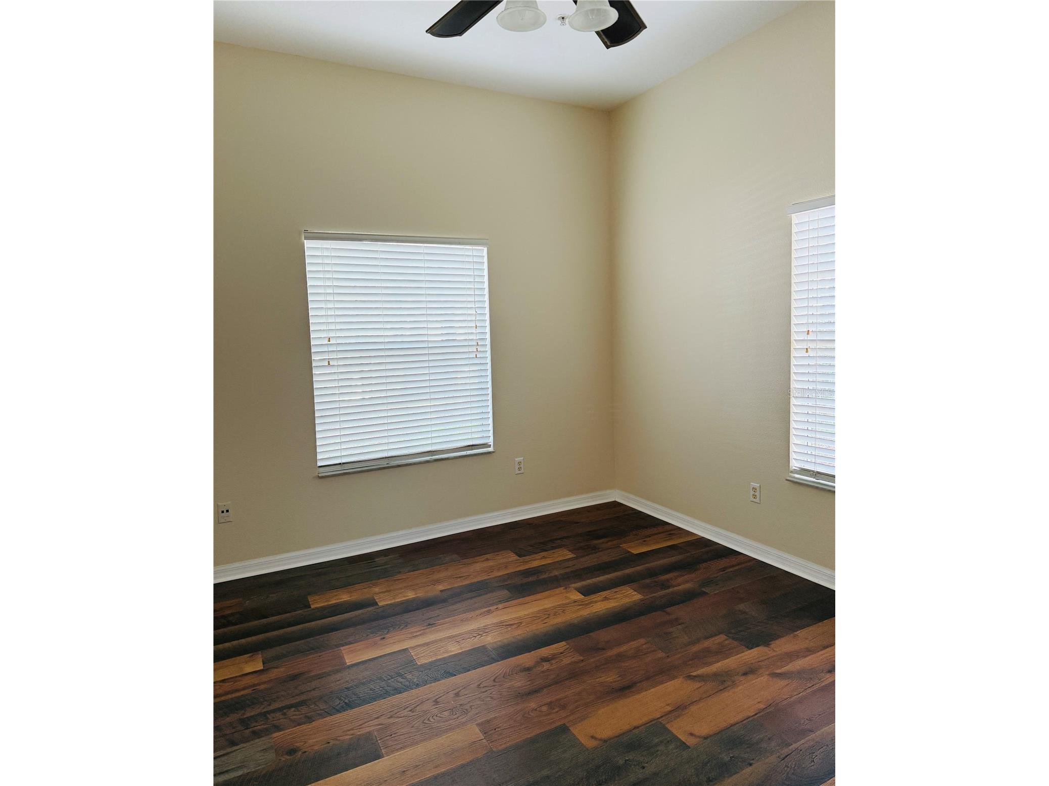 970 N Spring Garden Avenue #311 Deland FL 32720 V4944384 image11