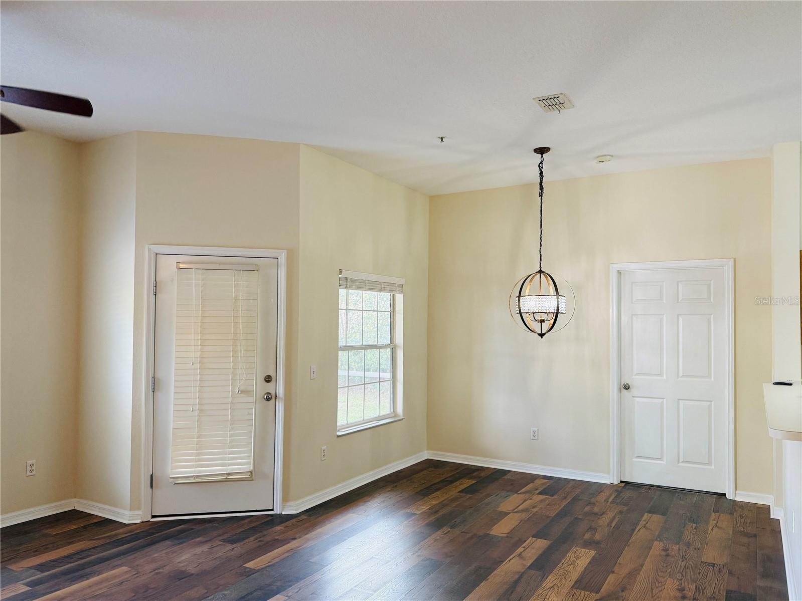 970 N Spring Garden Avenue #311 Deland FL 32720 V4944384 image5