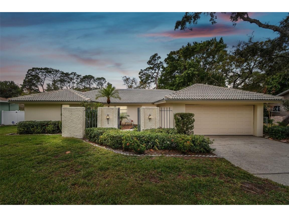 970 Rolling Hills Drive Palm Harbor FL 34683 TB8332088 image1