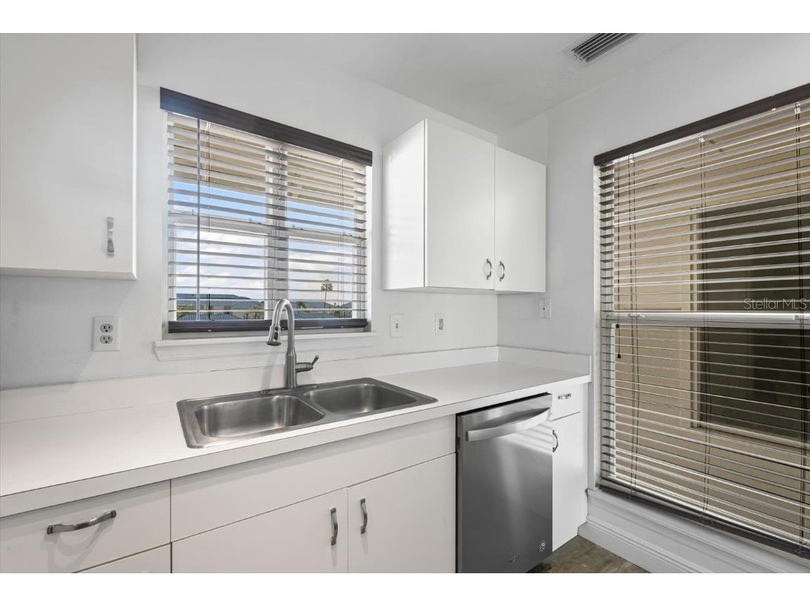 970 Sandpiper Circle #970 Bradenton FL 34209 A4658543 image10