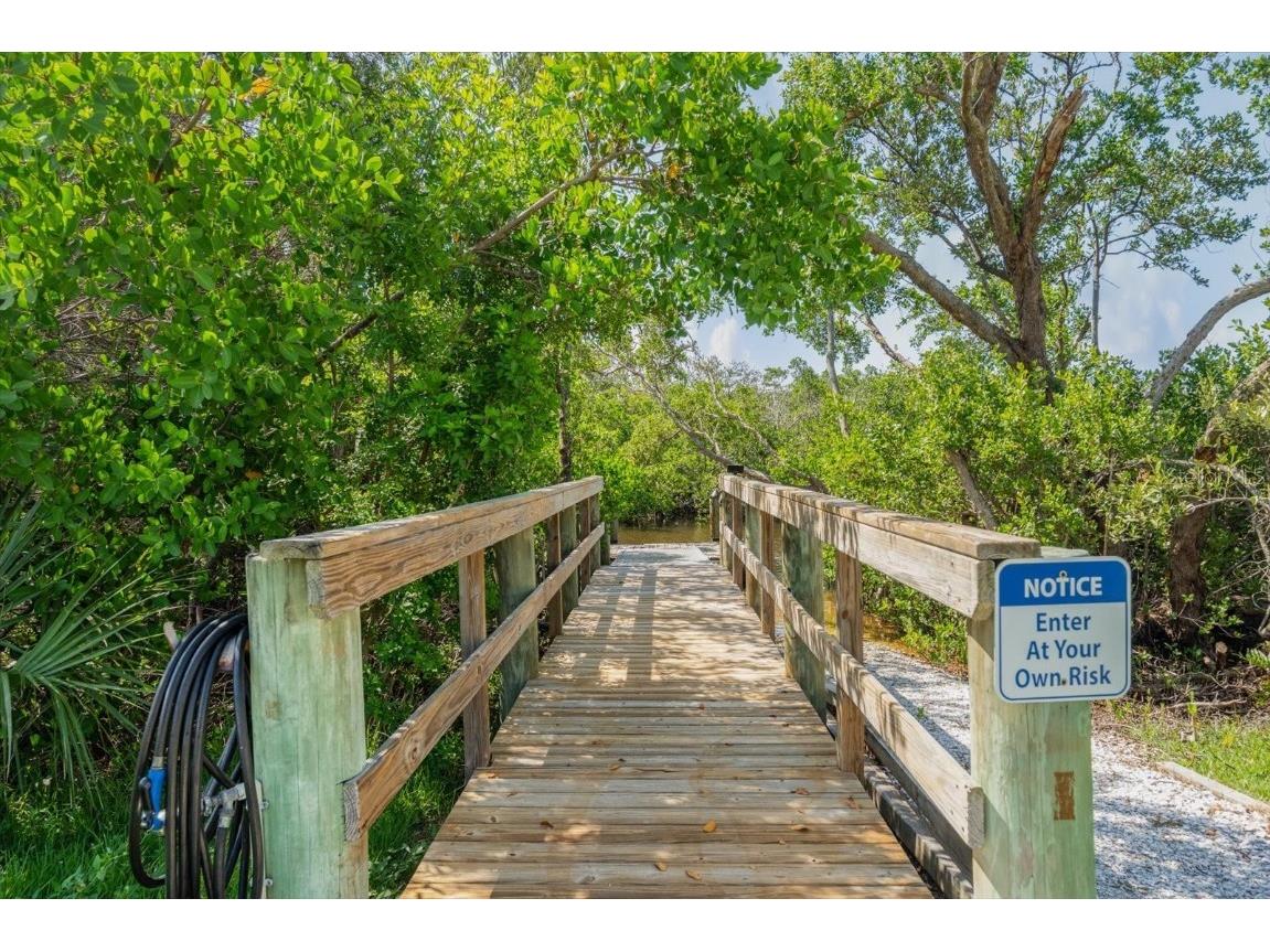 970 Sandpiper Circle #970 Bradenton FL 34209 A4658543 image52