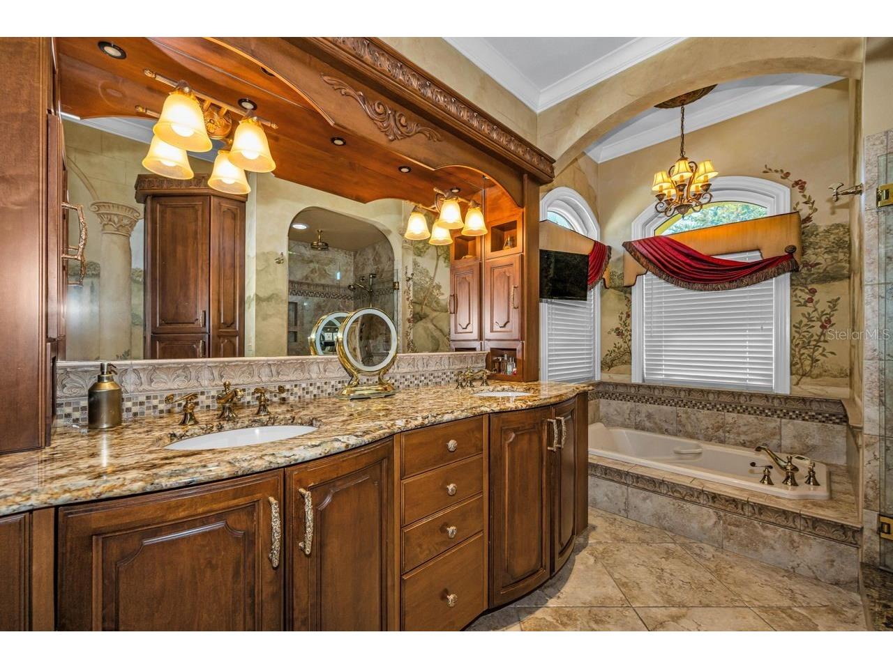 970 Southern Pine Court NE Saint Petersburg FL 33703 TB8502643 image25