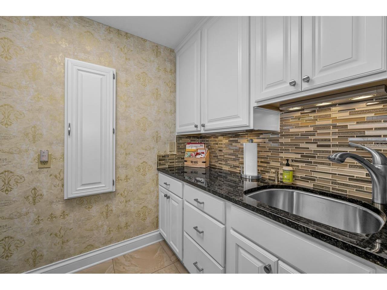 970 Southern Pine Court NE Saint Petersburg FL 33703 TB8502643 image29