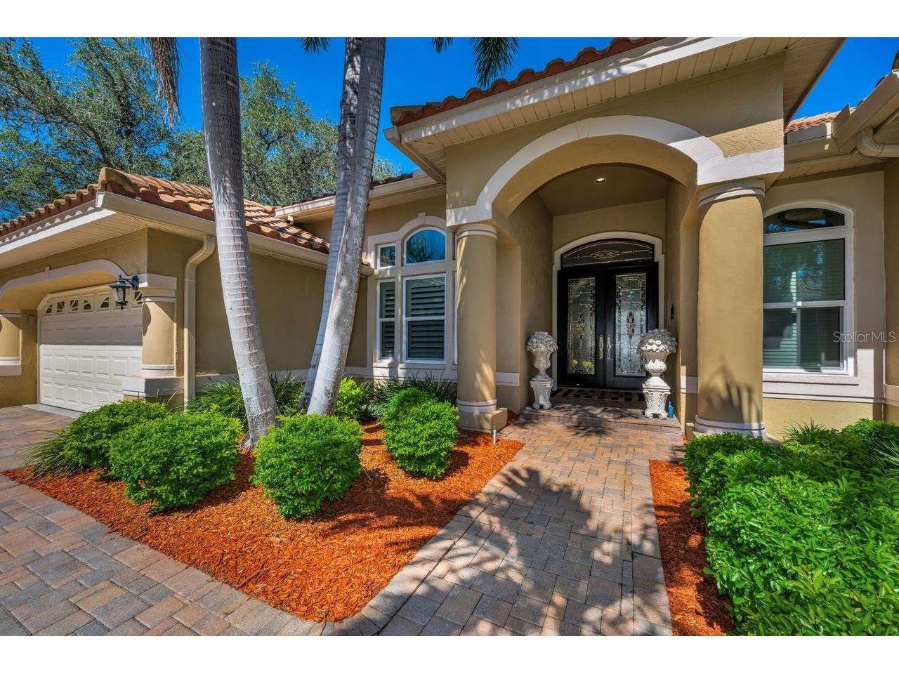 970 Southern Pine Court NE Saint Petersburg FL 33703 TB8502643 image3