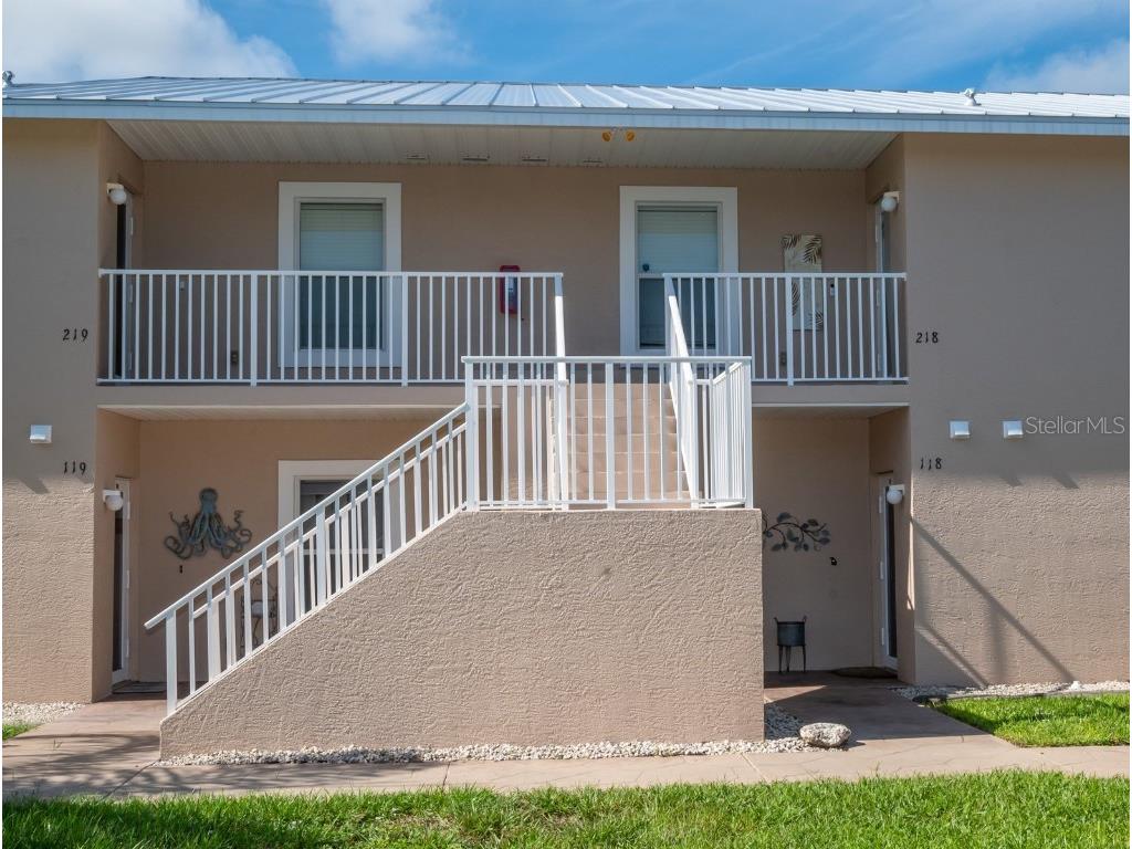 9700 Fiddlers Green Circle #218 Rotonda West FL 33947 D6137828 image1
