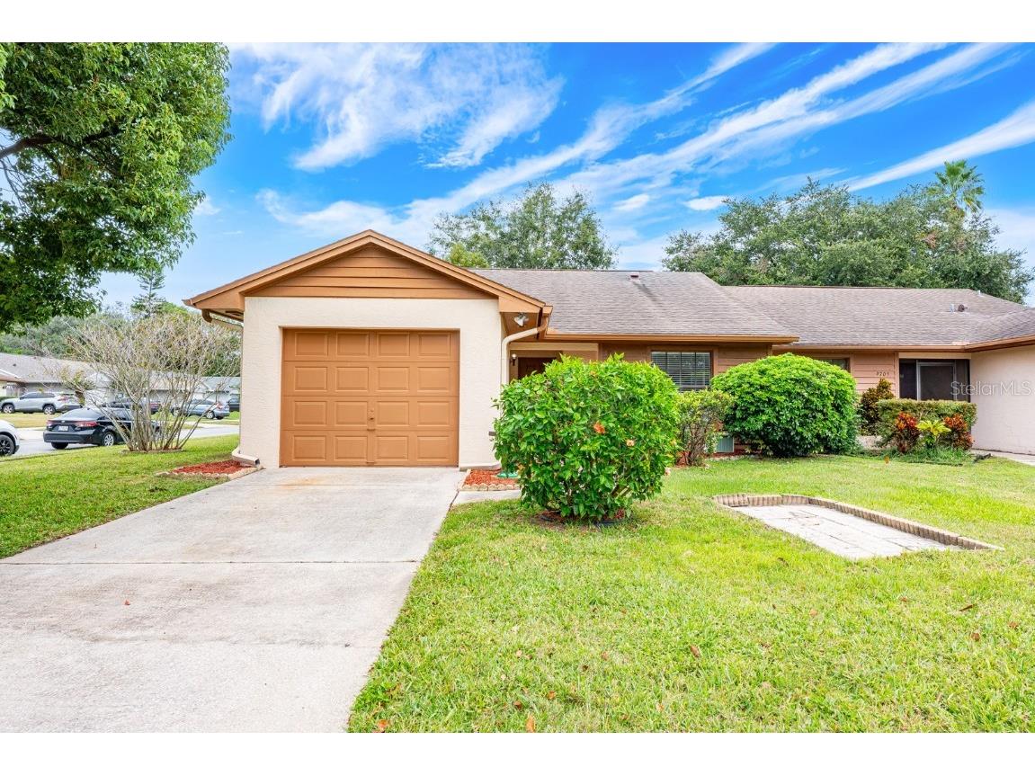 9701 Carmel Park Drive Orlando FL 32817 O6359206 image1