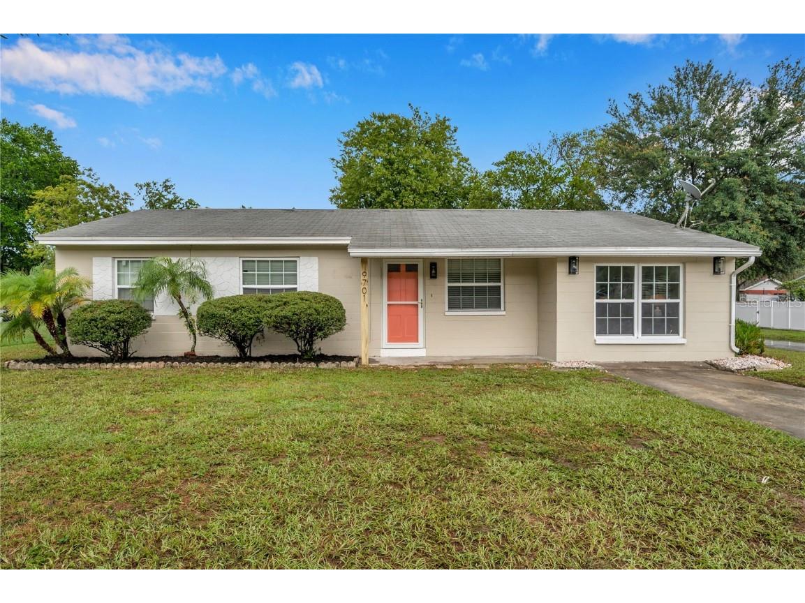 9701 N Willow Avenue Tampa FL 33612 U8210886 image1