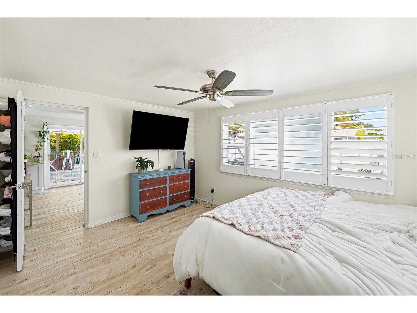 9703 48th Avenue N Saint Petersburg FL 33708 TB8500240 image12