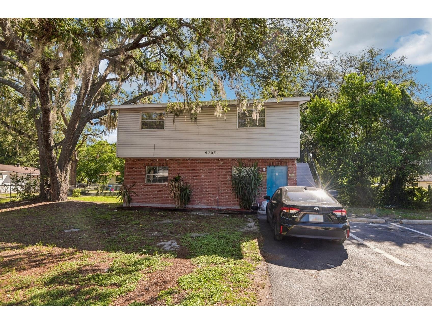 9703 N 14th Street Tampa FL 33612 TB8508791 image1
