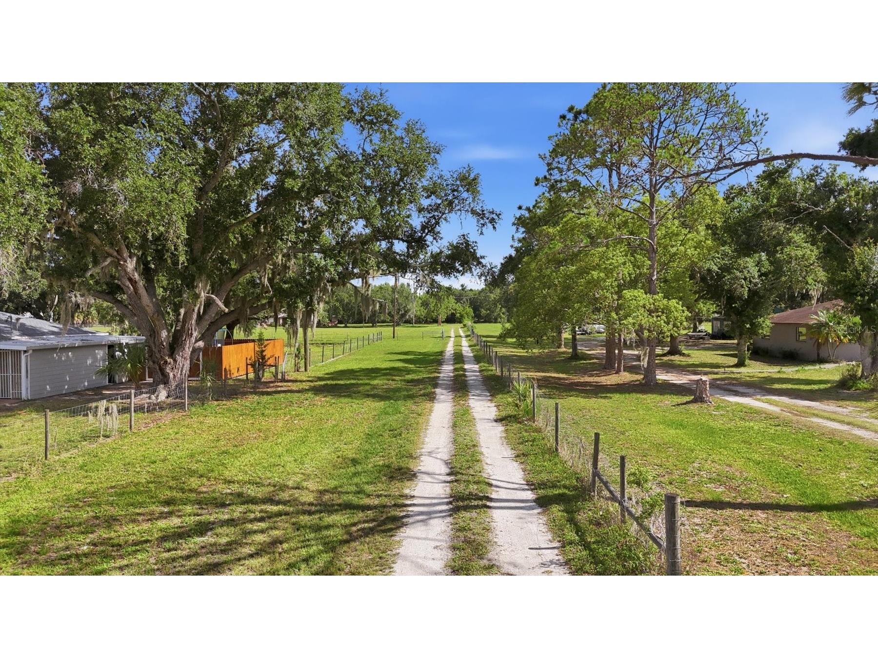 9704 25th Street E Parrish FL 34219 A4693931 image10