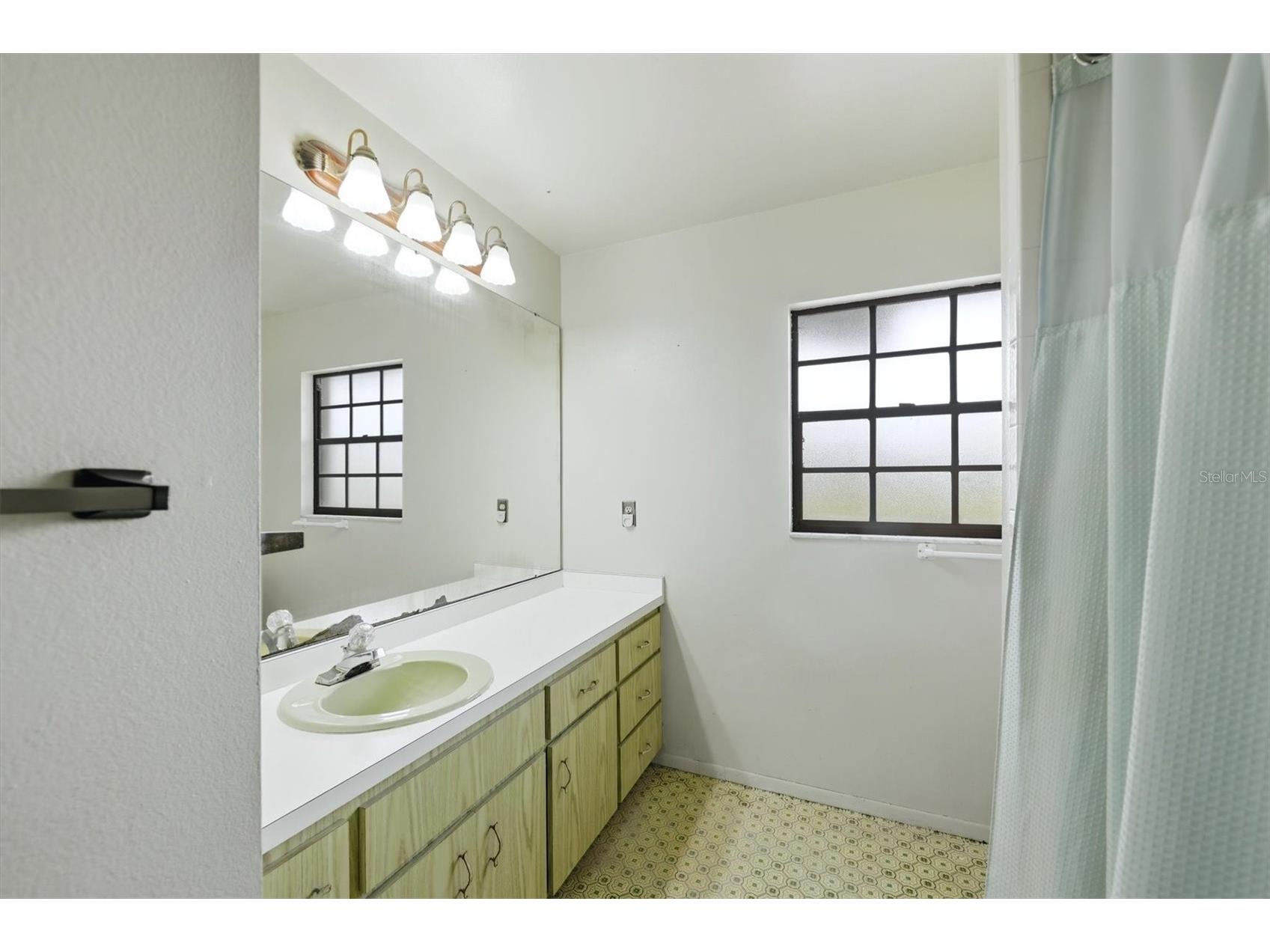 9704 25th Street E Parrish FL 34219 A4693931 image33