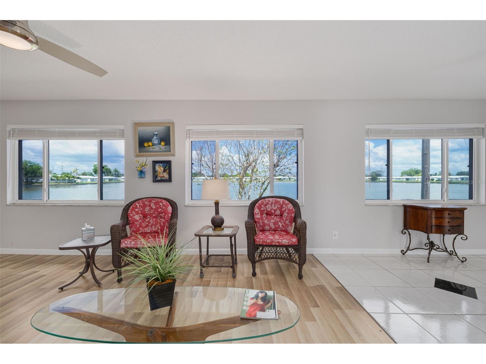 9705 Mainlands Boulevard W Pinellas Park FL 33782 TB8458316 image10
