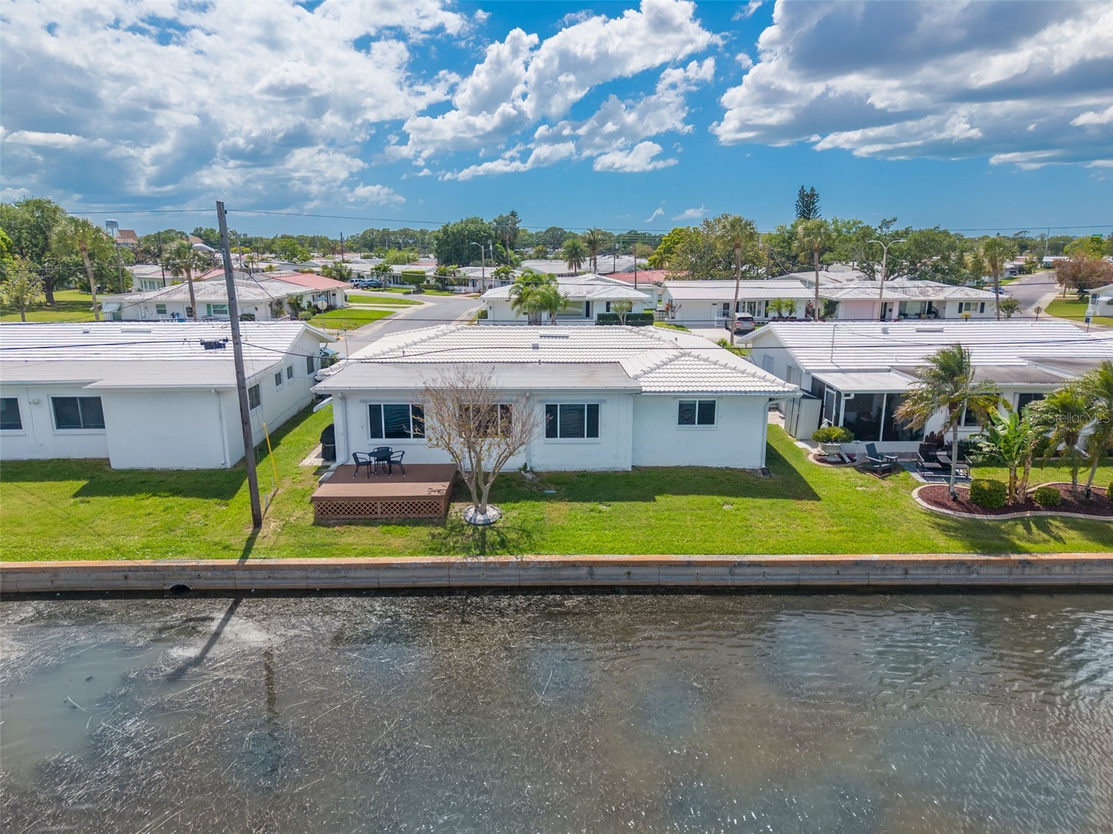 9705 Mainlands Boulevard W Pinellas Park FL 33782 TB8458316 image18