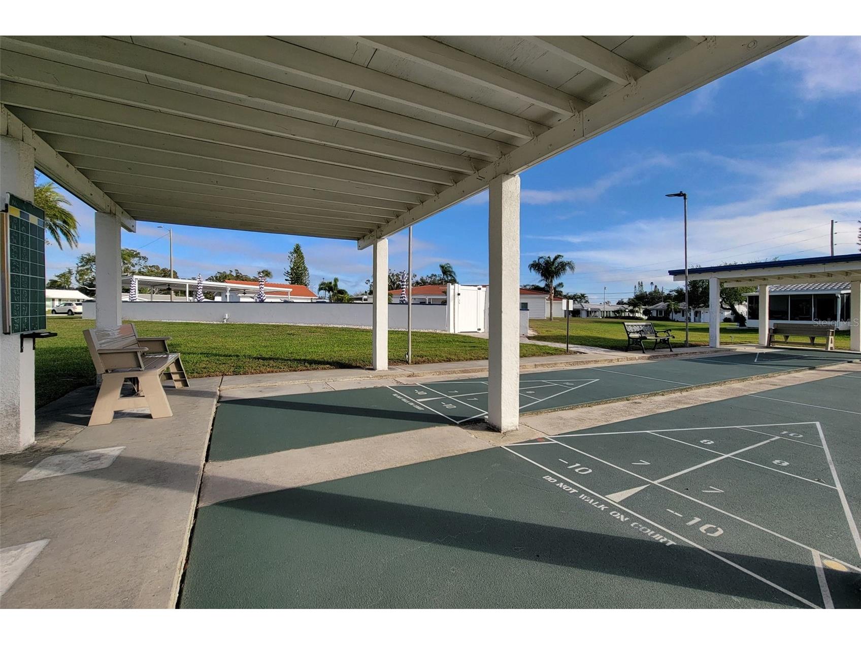 9705 Mainlands Boulevard W Pinellas Park FL 33782 TB8458316 image43
