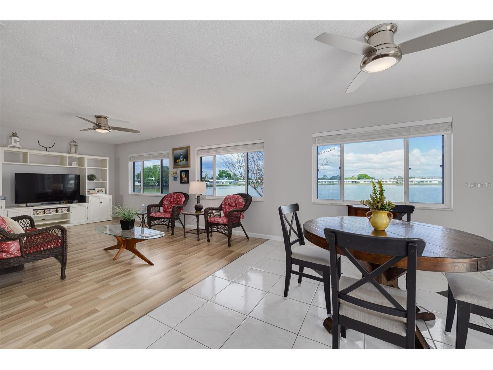 9705 Mainlands Boulevard W Pinellas Park FL 33782 TB8458316 image9