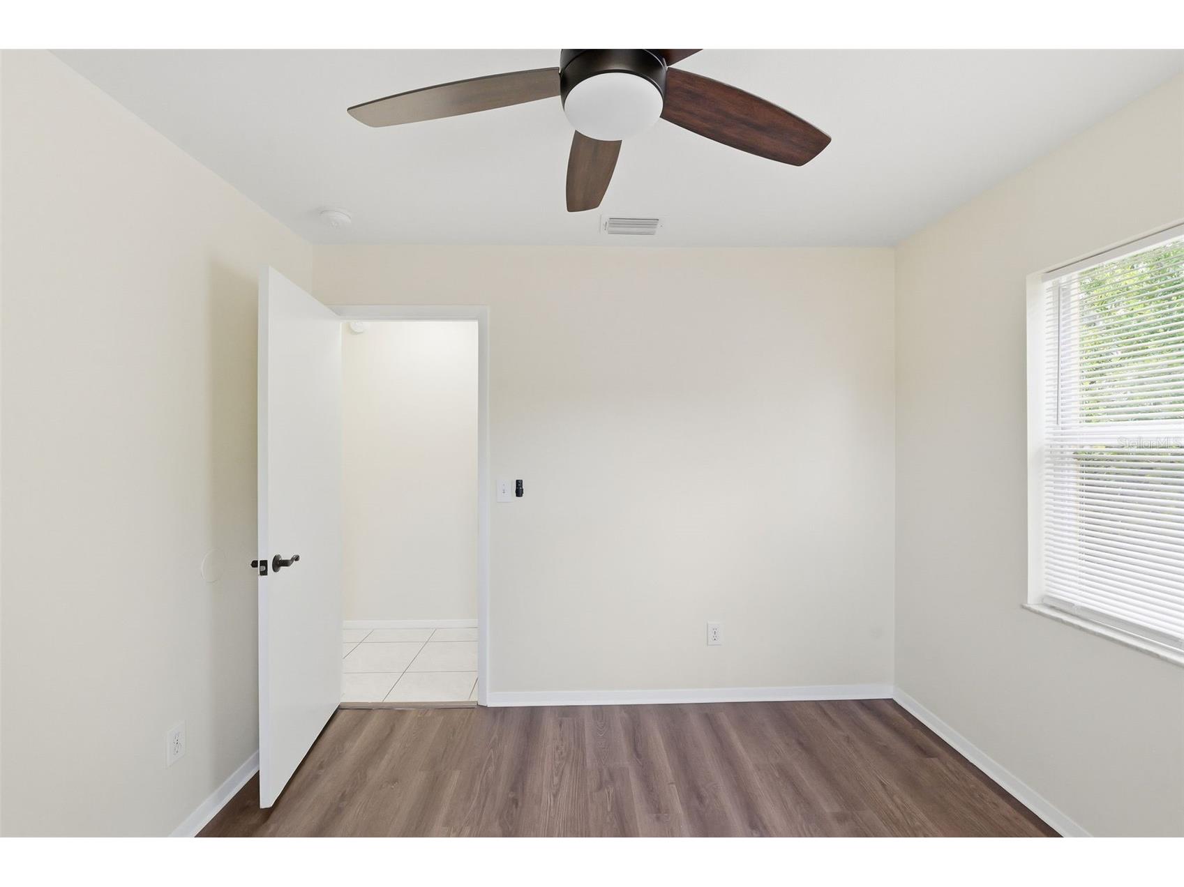 9707 N Mary Avenue Tampa FL 33612 TB8506638 image18