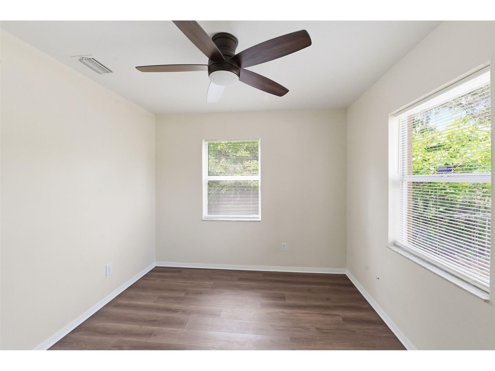 9707 N Mary Avenue Tampa FL 33612 TB8506638 image19