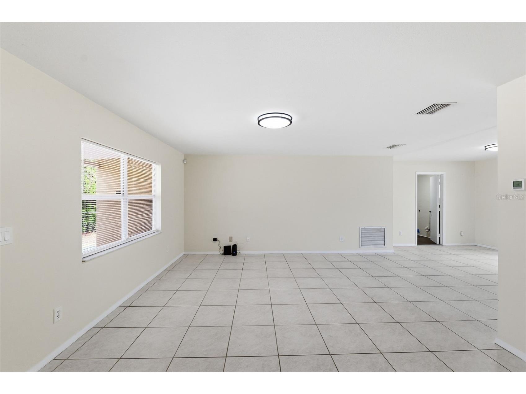 9707 N Mary Avenue Tampa FL 33612 TB8506638 image8