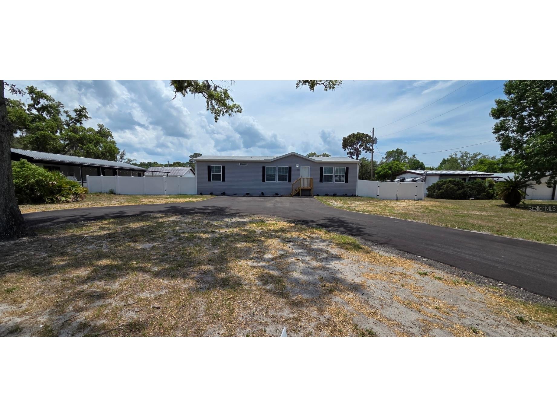 9708 Andy Drive Hudson FL 34669 W7885829 image2