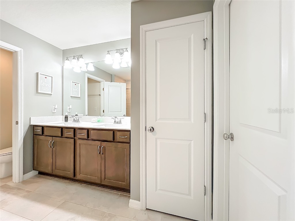 9708 Brown Burrow Street Orlando FL 32829 O6351575 image36