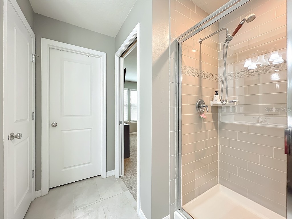 9708 Brown Burrow Street Orlando FL 32829 O6351575 image39