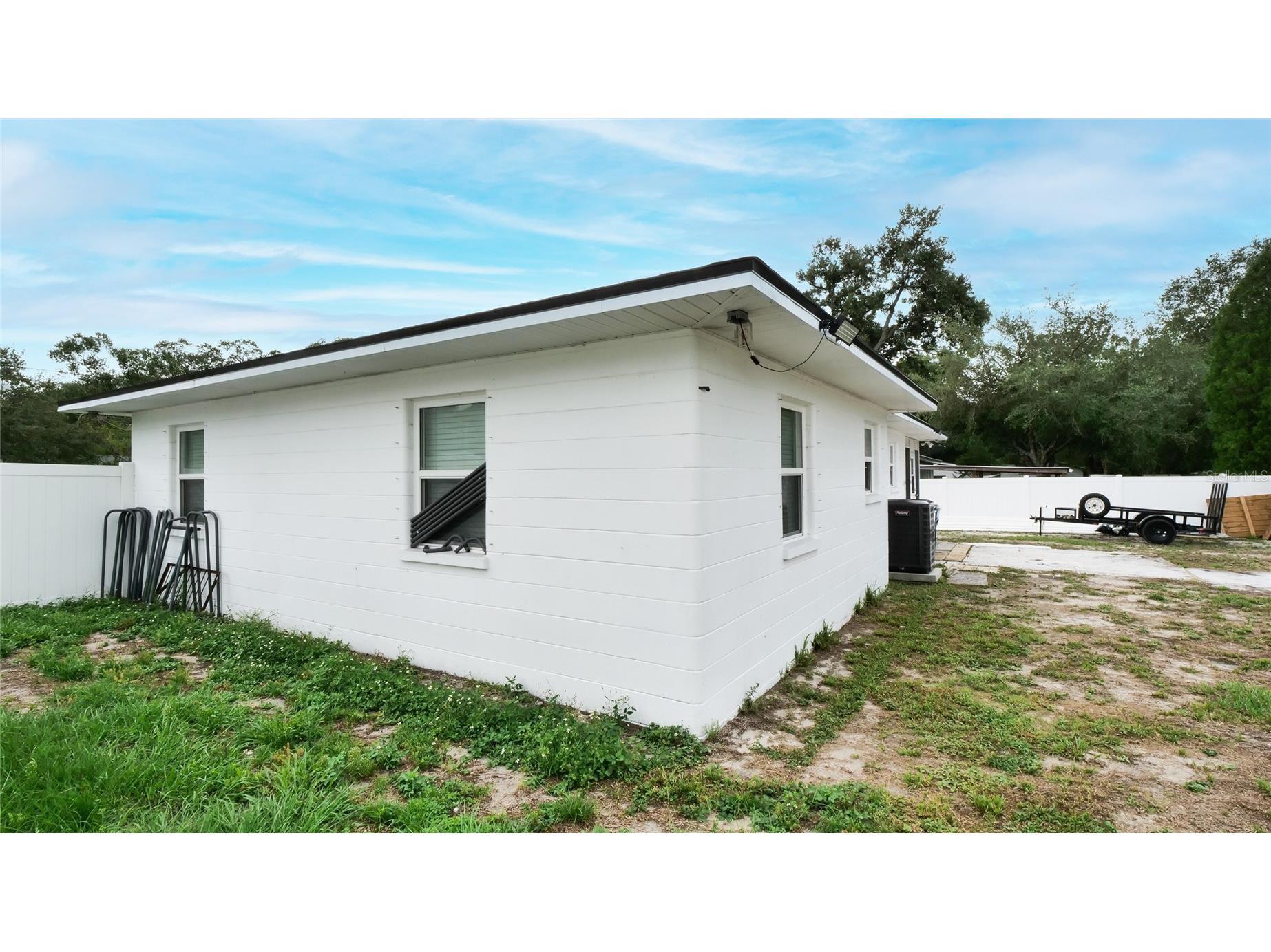 9708 Forest Hills Drive Tampa FL 33612 TB8515071 image12