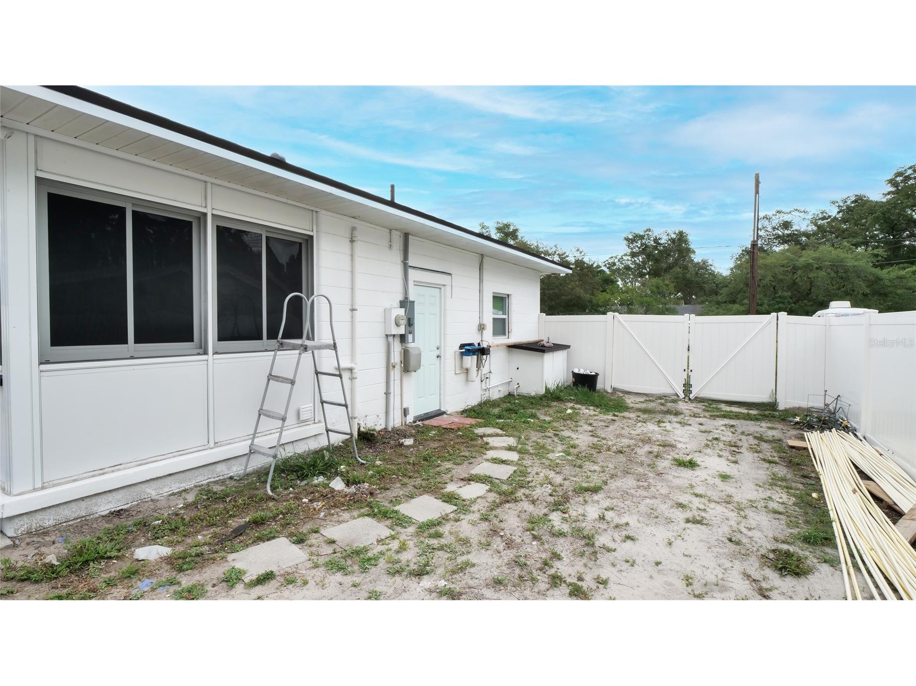 9708 Forest Hills Drive Tampa FL 33612 TB8515071 image18