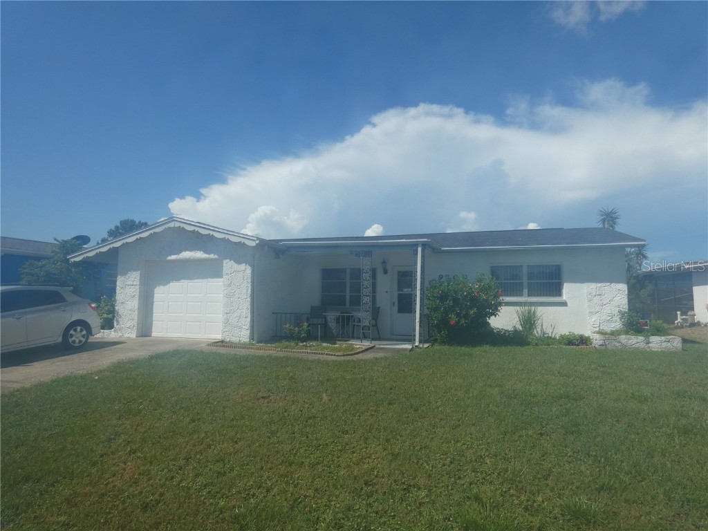 9709 Lakeside Lane Port Richey FL 34668 - LAKE CHRISTINE W7877919 image1