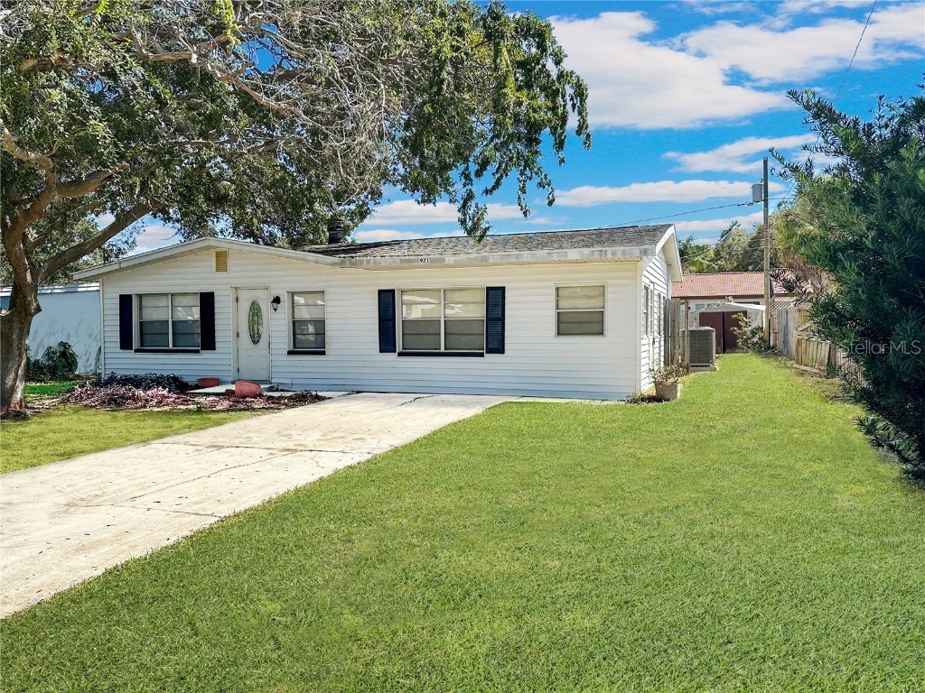 971 Cedarwood Avenue Dunedin FL 34698 W7859218 image1