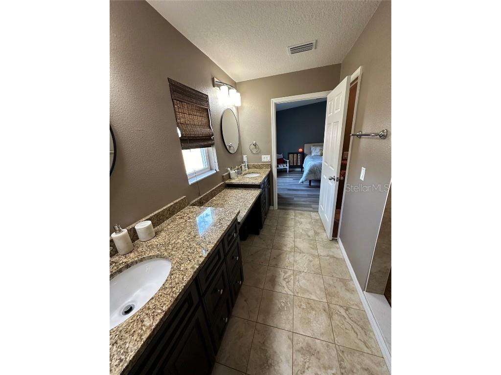 971 Celtic Circle Tarpon Springs FL 34689 TB8462447 image18