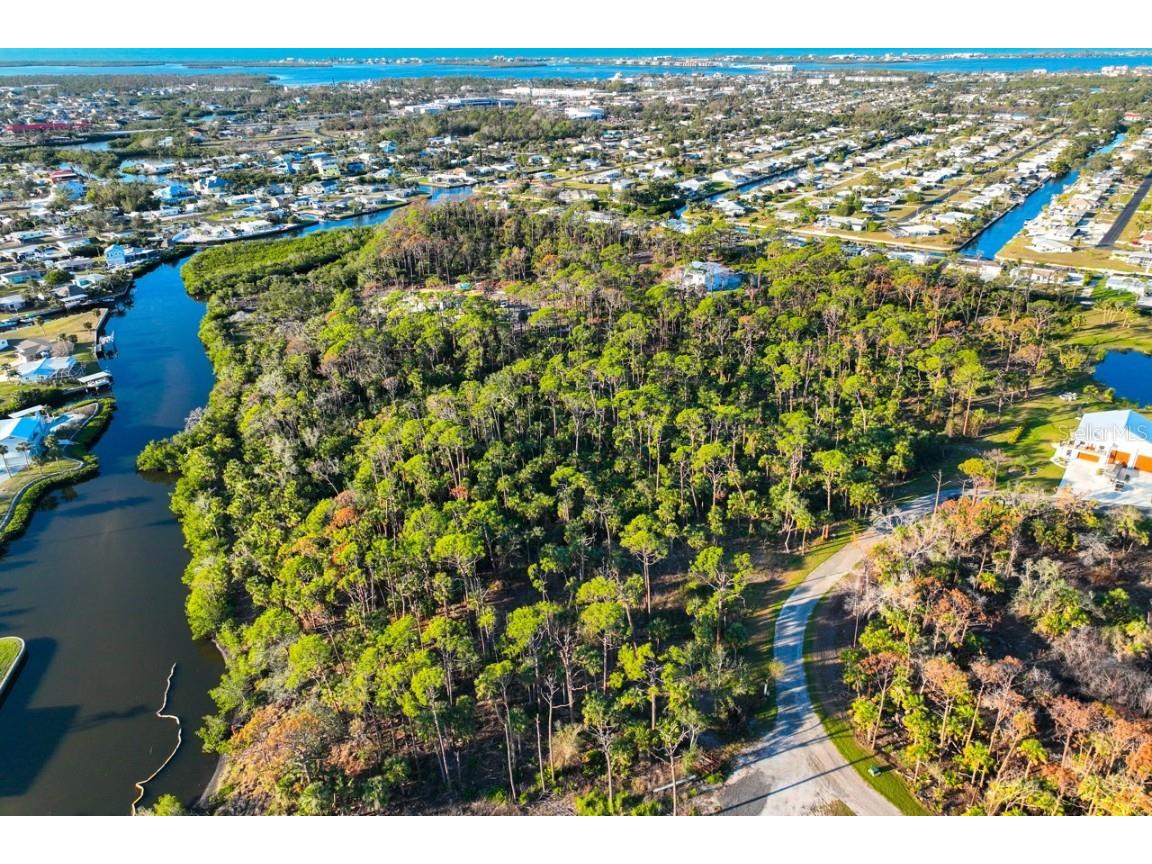 971 Lampp Drive Englewood FL 34223 D6140063 image6