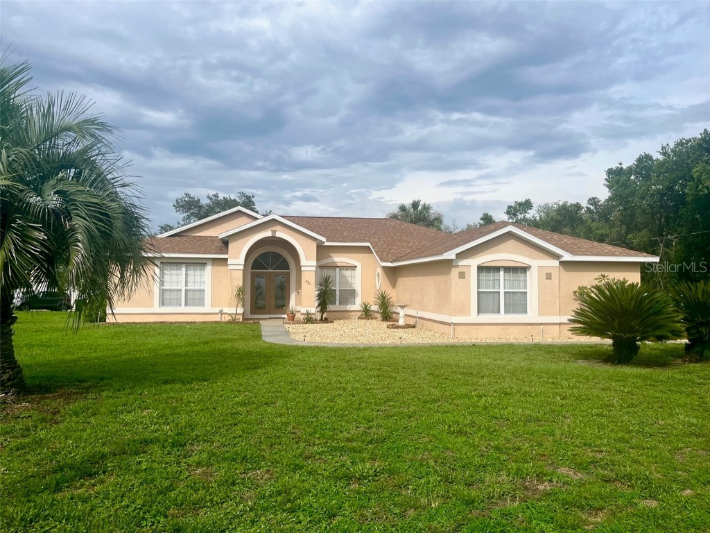 971 Lovington Drive Deltona FL 32738 - LAKE LOUISE V4930833 image1