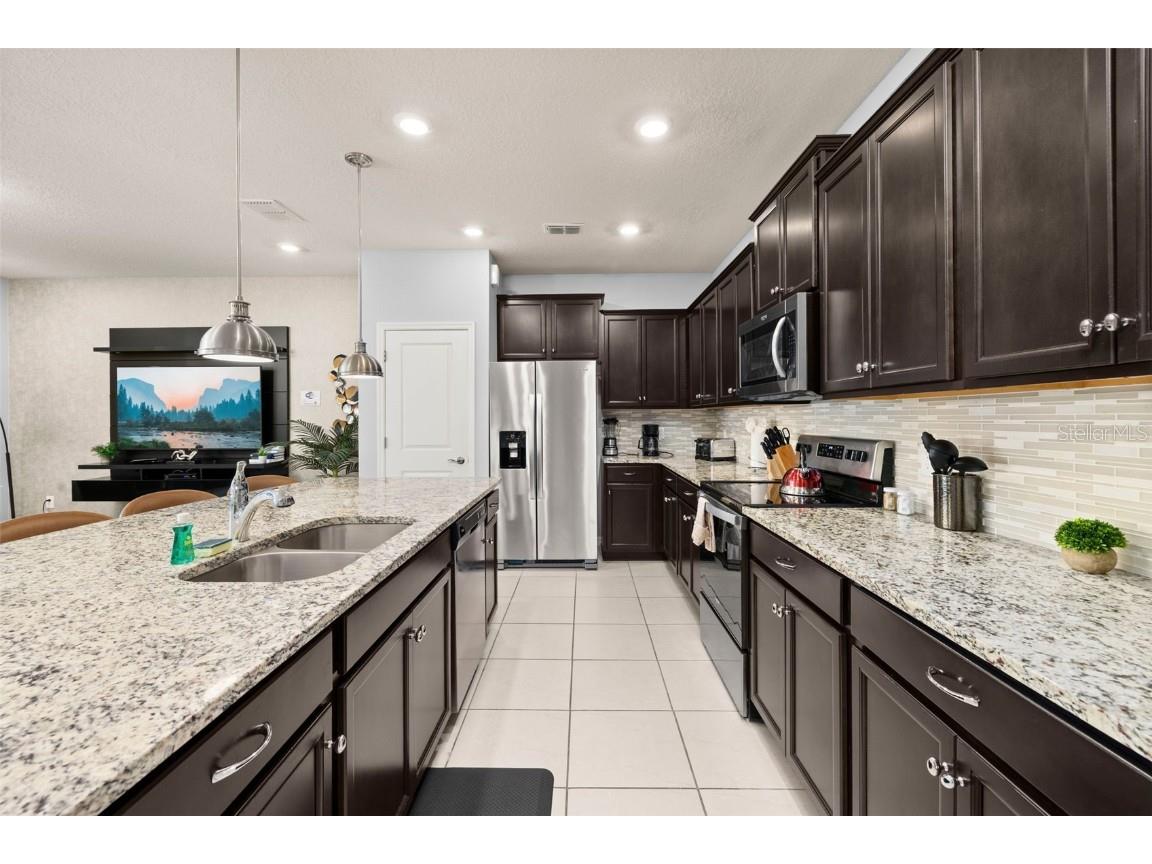 971 Paradise Drive Davenport FL 33897 S5126361 image4