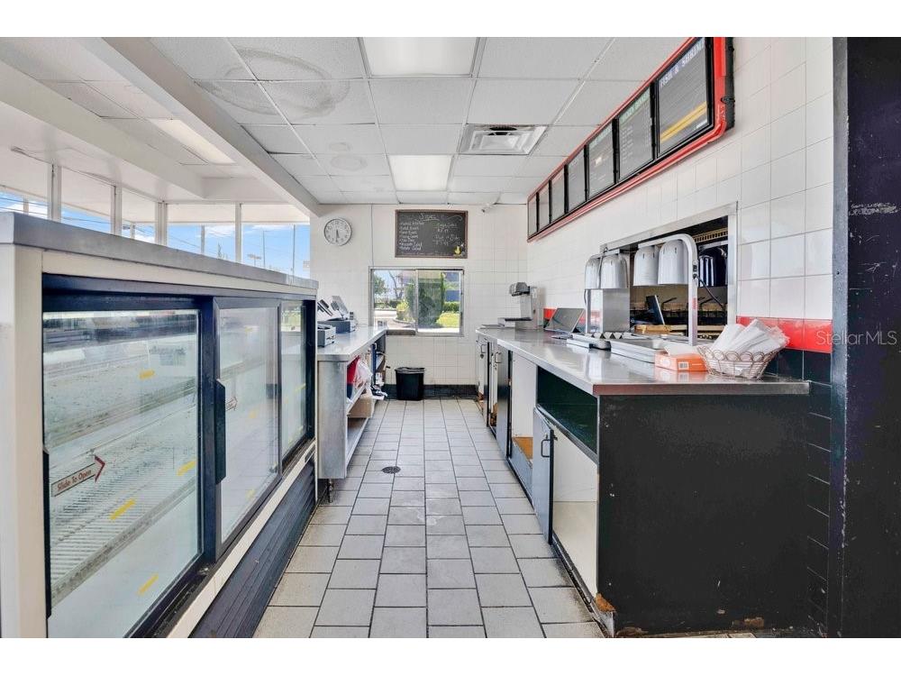 9710 E Colonial Drive Orlando FL 32817 O6423891 image10