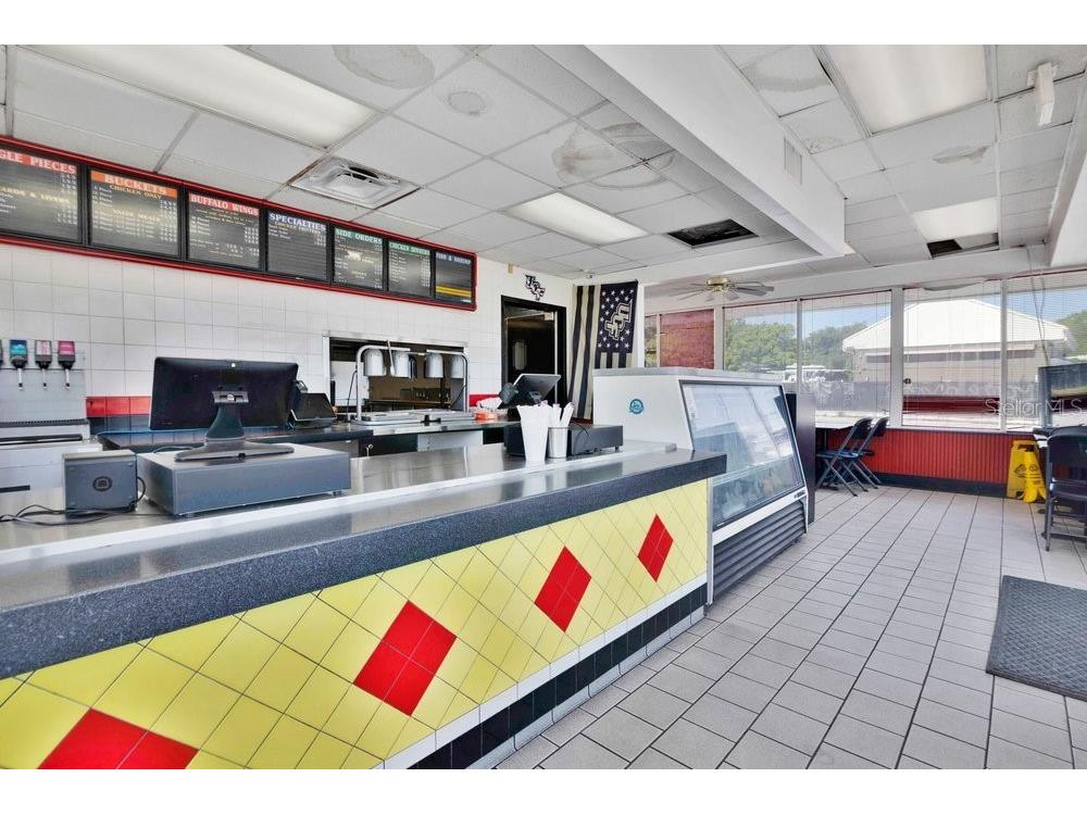 9710 E Colonial Drive Orlando FL 32817 O6423891 image8
